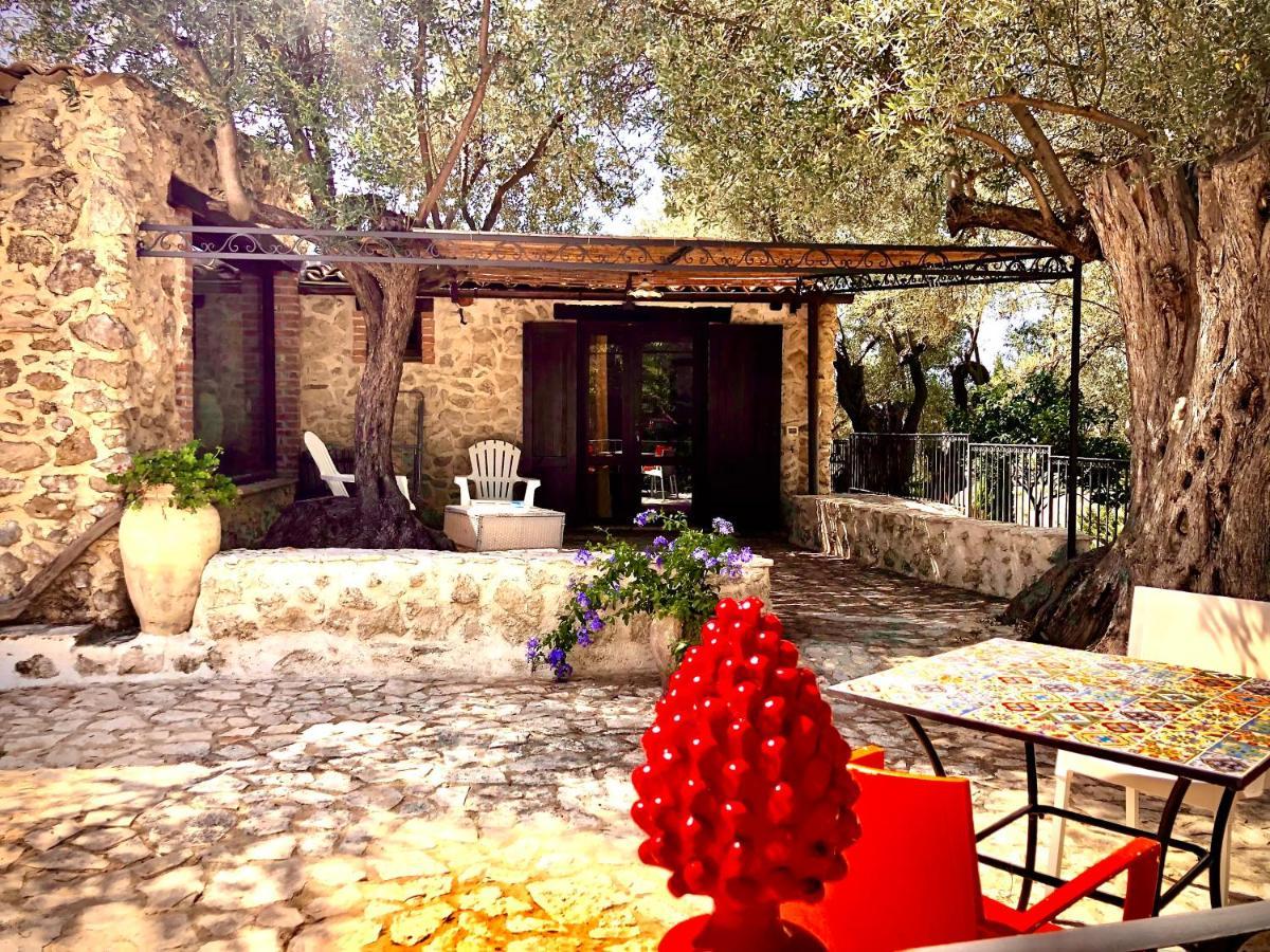 Agriturismo Roba Degli Ulivi Villa Agrigento Eksteriør billede